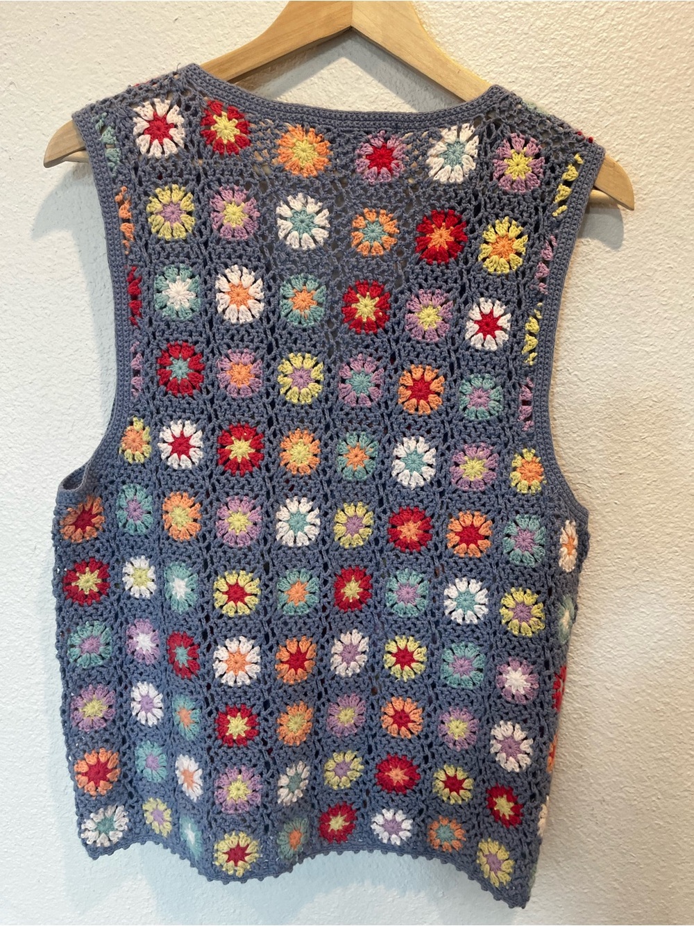 Crochet Multicolor Flower Vest - hand make granny vest - Picture 4 of 7
